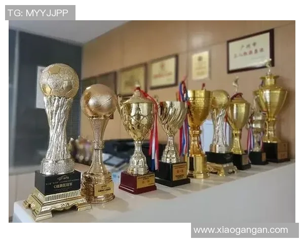 广州足球队的比赛经验探讨与启示分析助力球队未来发展